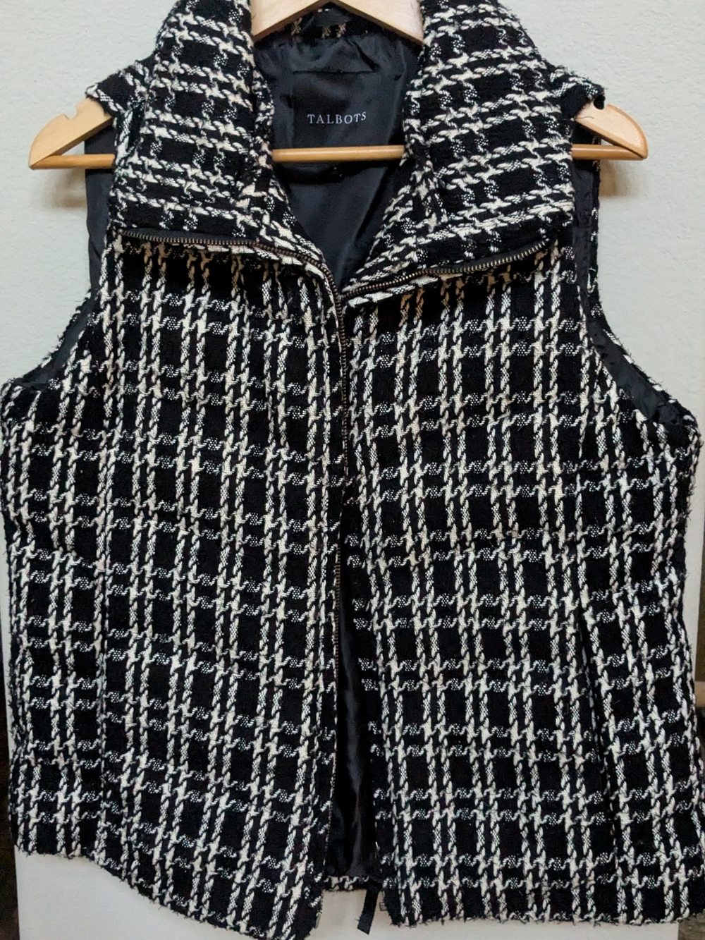 Talbots Black and White Tweed Zip-Up Vest w/ Removable Fur Collar